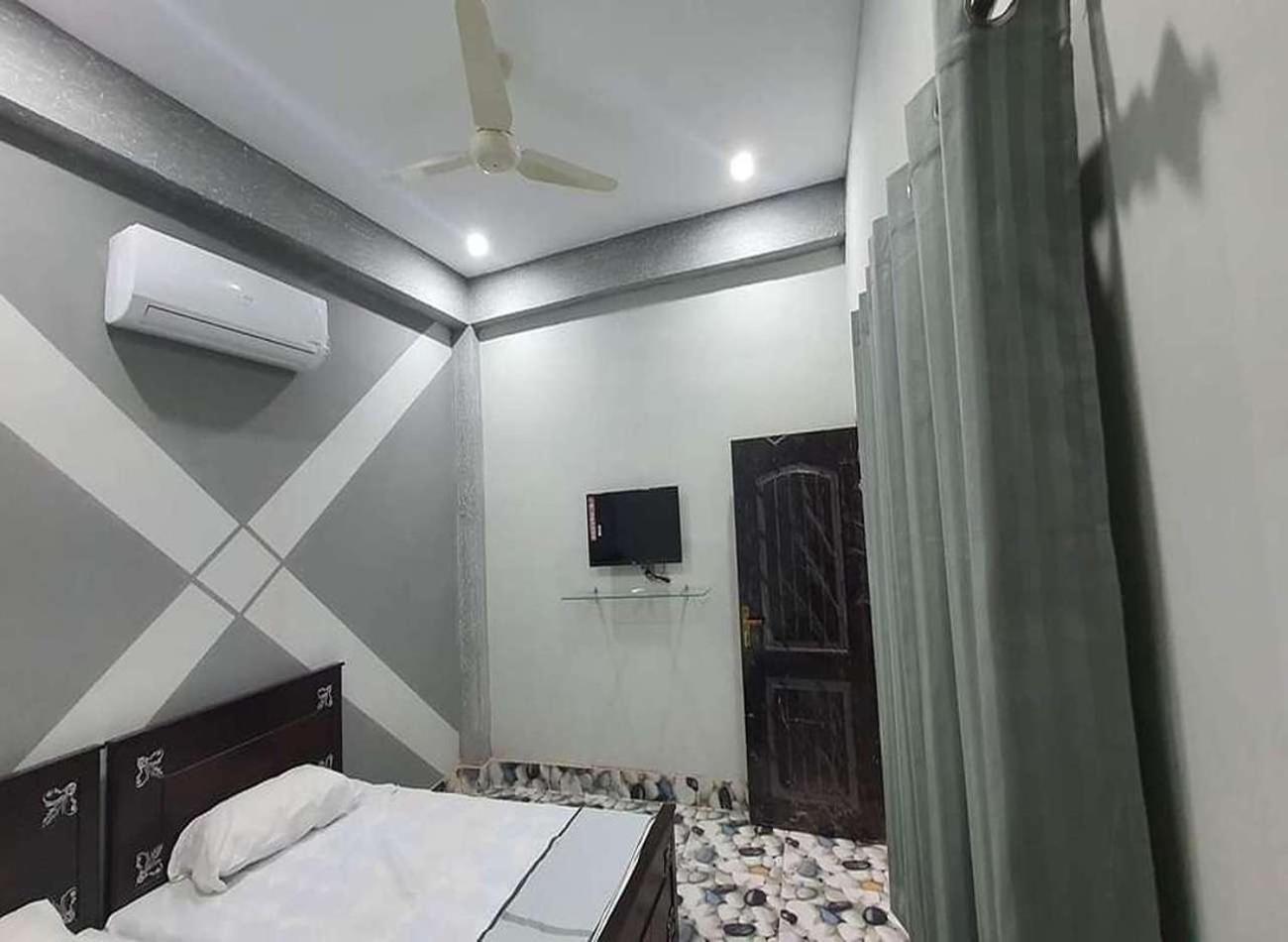 Al Qadir Residence Multan Luaran gambar